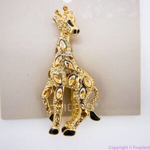 NEW Chico's giraffe brooch pin, color: gold, black‎
